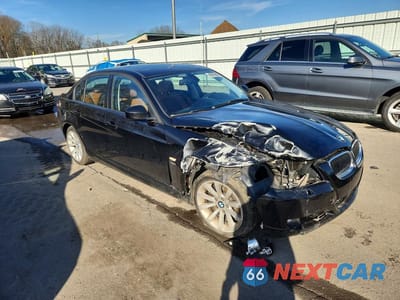 Czwarte zdjęcie samochodu z boku: 2011 BMW 328 XI SULEV VIN:WBAPK5G58BNN30730 - miniatura