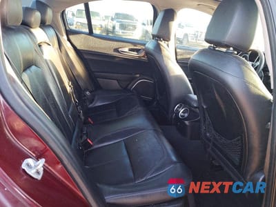 Zdjęcie 10 z 11 samochodu: 2017 ALFA ROMEO GIULIA TI VIN:ZARFAECN8H7558599 - miniatura