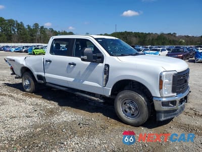 Czwarte zdjęcie samochodu z boku: 2024 FORD F250 SUPER DUTY VIN:1FT7W2BA2REF14642 - miniatura