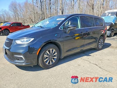 2023 CHRYSLER PACIFICA HYBRID TOURING L 2C4RC1L72PR632222 - główne zdjęcie licytacji z USA - miniatura