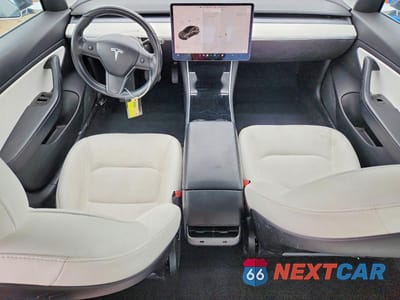 Zdjęcie 8 z 11 samochodu: 2018 TESLA MODEL 3 VIN:5YJ3E1EB2JF188263 - miniatura