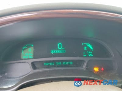 Zdjęcie 9 z 12 samochodu: 2004 CADILLAC DEVILLE VIN:1G6KD54Y94U159305 - miniatura