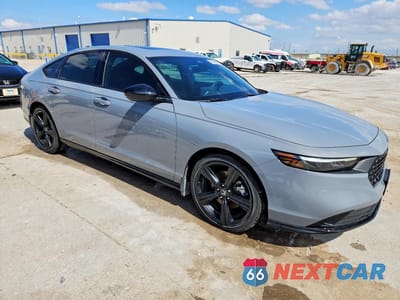 Czwarte zdjęcie samochodu z boku: 2024 HONDA ACCORD HYBRID SPORT-L VIN:1HGCY2F72RA036805 - miniatura