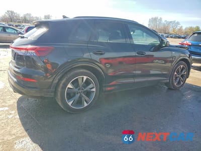 Trzecie zdjęcie samochodu z tyłu: 2024 AUDI Q4 E-TRON PREMIUM PLUS VIN:WA1LUBFZ8RP041333 - miniatura