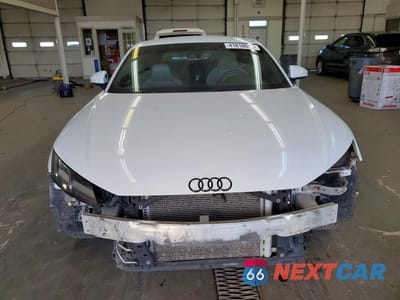 Piąte zdjęcie samochodu w środku: 2018 AUDI TT VIN:TRUC5AFV0J1013906 - miniatura