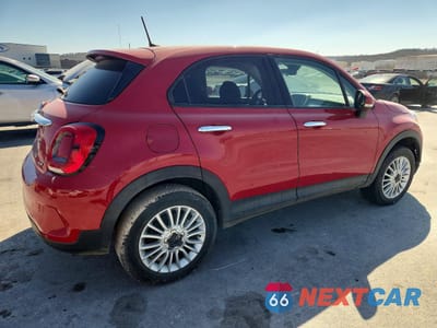 Trzecie zdjęcie samochodu z tyłu: 2021 FIAT 500X POP VIN:ZFBNF3A14MP945420 - miniatura