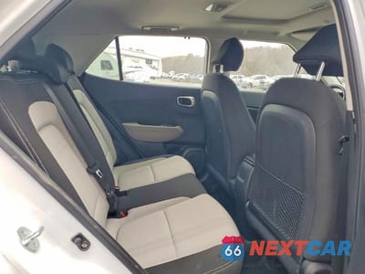 Zdjęcie 10 z 12 samochodu: 2023 HYUNDAI VENUE SEL VIN:KMHRC8A34PU219905 - miniatura