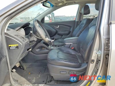 Zdjęcie 7 z 12 samochodu: 2013 HYUNDAI TUCSON LIMITED VIN:KM8JU3AC1DU603620 - miniatura