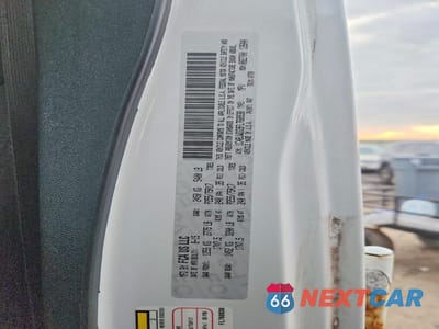 Zdjęcie 13 z 13 samochodu: 2015 JEEP WRANGLER UNLIMITED SPORT VIN:1C4BJWDG9FL768938 - miniatura