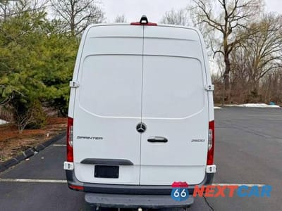 Piąte zdjęcie samochodu w środku: 2023 MERCEDES-BENZ SPRINTER 2500 VIN:W1Y4KCHY0PT141985 - miniatura