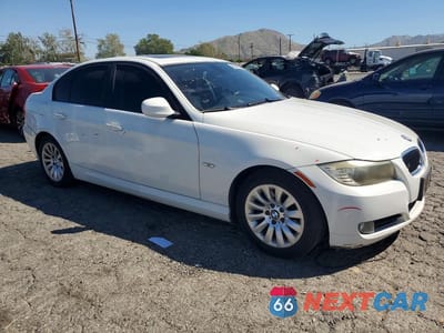 Czwarte zdjęcie samochodu z boku: 2009 BMW 328 I SULEV VIN:WBAPH57519NM33815 - miniatura