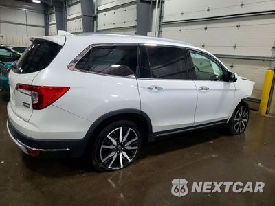 Trzecie zdjęcie samochodu z tyłu: 2021 HONDA PILOT TOURING VIN:5FNYF6H65MB018739 - miniatura