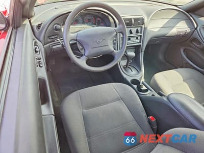 Zdjęcie 8 z 12 samochodu: 2000 FORD MUSTANG VIN:1FAFP4040YF288620 - miniatura