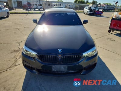 Piąte zdjęcie samochodu w środku: 2020 BMW 540 I VIN:WBAJS1C01LWW68906 - miniatura