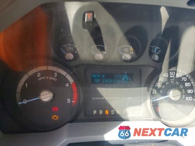 Zdjęcie 9 z 11 samochodu: 2016 FORD F350 SUPER DUTY FLATBED TRUCK VIN:1FD8W3HT4GEC90463 - miniatura