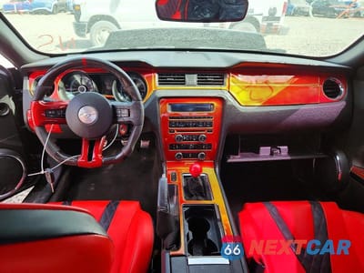 Zdjęcie 8 z 13 samochodu: 2013 FORD MUSTANG GT VIN:1ZVBP8CF0D5246913 - miniatura
