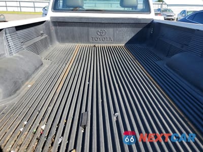 Zdjęcie 10 z 13 samochodu: 2000 TOYOTA TUNDRA BASE VIN:5TBJN3215YS085383 - miniatura