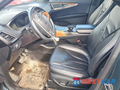 Zdjęcie 7 z 13 samochodu: 2016 LINCOLN MKX SELECT VIN:2LMTJ8KR8GBL35987 - miniatura