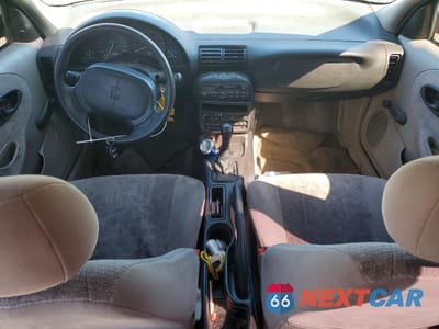 Zdjęcie 8 z 12 samochodu: 1998 SATURN SL2 VIN:1G8ZJ5272WZ251094 - miniatura