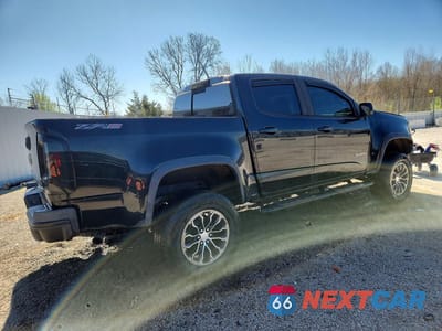 Trzecie zdjęcie samochodu z tyłu: 2018 CHEVROLET COLORADO ZR2 VIN:1GCGTEEN1J1108999 - miniatura