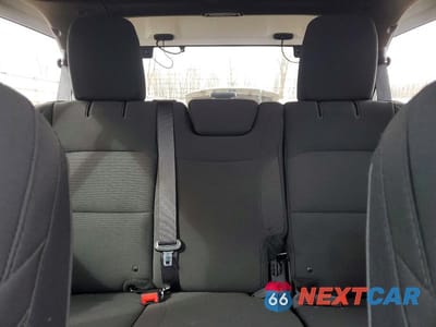 Zdjęcie 10 z 14 samochodu: 2018 JEEP WRANGLER UNLIMITED SAHARA VIN:1C4HJXEG7JW256441 - miniatura