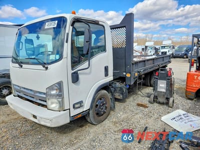 2011 ISUZU NPR JALC4W165B7001015 - główne zdjęcie licytacji z USA - miniatura