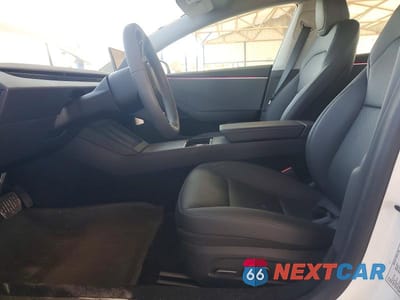 Zdjęcie 7 z 11 samochodu: 2025 TESLA MODEL 3 VIN:5YJ3E1EA6SF927823 - miniatura