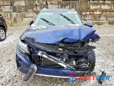Piąte zdjęcie samochodu w środku: 2021 KIA SELTOS EX VIN:KNDERCAA5M7211843 - miniatura