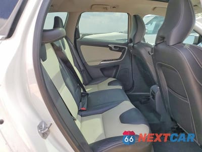 Zdjęcie 10 z 11 samochodu: 2017 VOLVO XC60 T6 DYNAMIC VIN:YV449MRR8H2030893 - miniatura