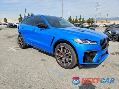 Czwarte zdjęcie samochodu z boku: 2024 JAGUAR F-PACE SVR VIN:SADCZ2EE0RA739609 - miniatura