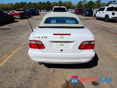 Zdjęcie 6 z 12 samochodu: 2001 MERCEDES-BENZ CLK 430 VIN:WDBLK70G71T076665 - miniatura