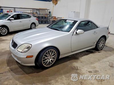 2002 MERCEDES-BENZ SLK 320 WDBKK65F32F254867 - główne zdjęcie licytacji z USA - miniatura