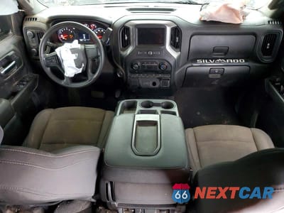 Zdjęcie 8 z 11 samochodu: 2024 CHEVROLET SILVERADO K1500 TRAIL BOSS CUSTOM VIN:3GCPDCEK5RG309230 - miniatura