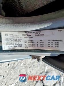 Zdjęcie 13 z 13 samochodu: 2005 GMC CANYON VIN:1GTDS136358152655 - miniatura