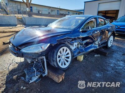 2013 TESLA MODEL S 5YJSA1DP0DFP06878 - główne zdjęcie licytacji z USA - miniatura