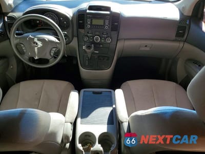 Zdjęcie 8 z 13 samochodu: 2014 KIA SEDONA LX VIN:KNDMG4C79E6549021 - miniatura