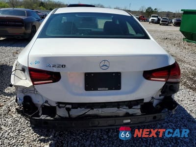 Zdjęcie 6 z 11 samochodu: 2019 MERCEDES-BENZ A 220 VIN:WDD3G4EB1KW022976 - miniatura