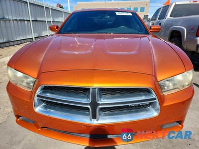 Piąte zdjęcie samochodu w środku: 2011 DODGE CHARGER VIN:2B3CL3CG3BH588698 - miniatura