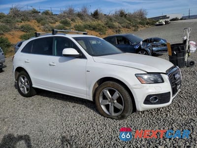 Czwarte zdjęcie samochodu z boku: 2011 AUDI Q5 PREMIUM PLUS VIN:WA1DKAFP0BA084138 - miniatura