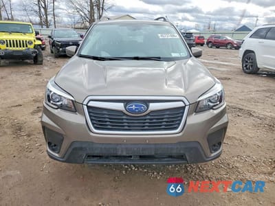 Piąte zdjęcie samochodu w środku: 2020 SUBARU FORESTER PREMIUM VIN:JF2SKAJC4LH448654 - miniatura