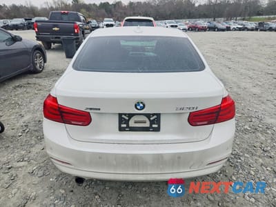 Zdjęcie 6 z 12 samochodu: 2016 BMW 320 XI VIN:WBA8E5G53GNU19747 - miniatura