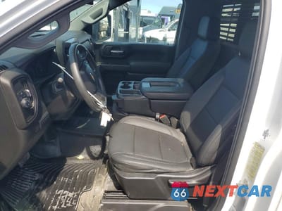 Zdjęcie 7 z 12 samochodu: 2023 CHEVROLET SILVERADO HD FLATBED TRUCK VIN:1GB3WRE79PF229987 - miniatura