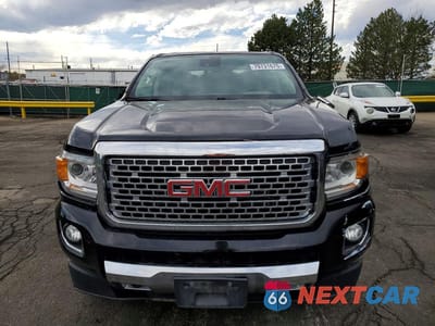 Piąte zdjęcie samochodu w środku: 2018 GMC CANYON DENALI VIN:1GTG6EEN3J1223658 - miniatura
