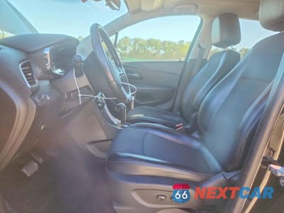 Zdjęcie 7 z 12 samochodu: 2020 CHEVROLET TRAX 1LT VIN:KL7CJLSB6LB060431 - miniatura