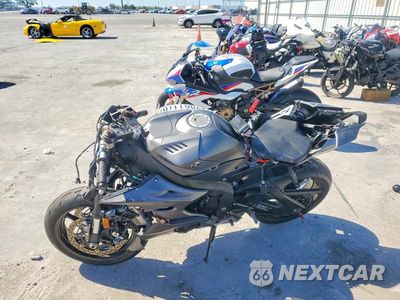 Trzecie zdjęcie samochodu z tyłu: 2019 YAMAHA YZFR6 VIN:JYARJ28E2KA004818 - miniatura