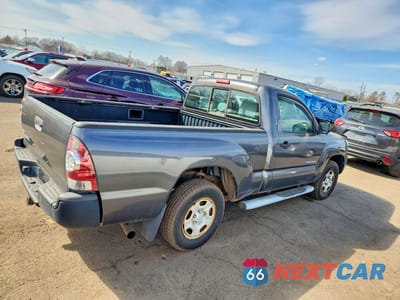 Trzecie zdjęcie samochodu z tyłu: 2010 TOYOTA TACOMA BASE VIN:5TENX4CN3AZ685354 - miniatura