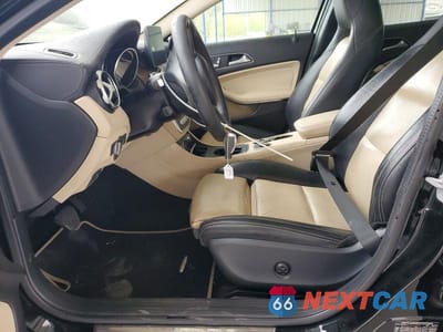 Zdjęcie 7 z 11 samochodu: 2018 MERCEDES-BENZ GLA 250 VIN:WDCTG4EB7JJ447313 - miniatura