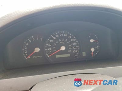 Zdjęcie 9 z 12 samochodu: 2005 KIA SORENTO LX VIN:KNDJC733455489233 - miniatura