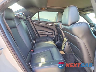 Zdjęcie 10 z 13 samochodu: 2018 CHRYSLER 300 S VIN:2C3CCABG4JH216469 - miniatura