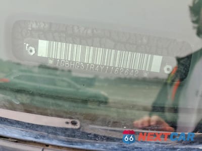 Zdjęcie 13 z 14 samochodu: 2000 CHEVROLET EXPRESS G3500 DELIVERY TRUCK VIN:1GBHG31R4Y1162642 - miniatura